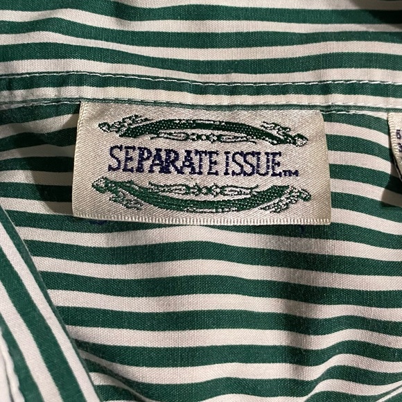 Separate Issue Women’s Striped Pleated Long Sleeve Button Up Shirt Size 10 - Picture 15 of 16